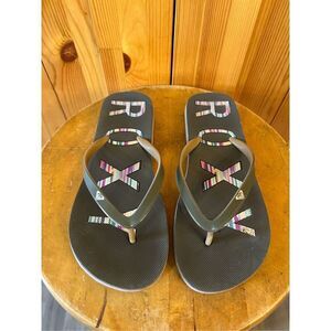 Women's Olive Flip Flop Sandals with Patterned Insole